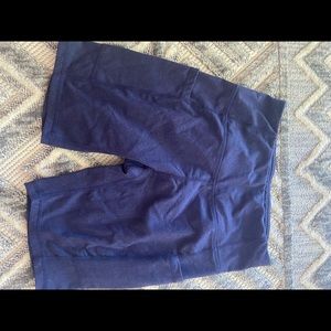 Bike shorts with pockets